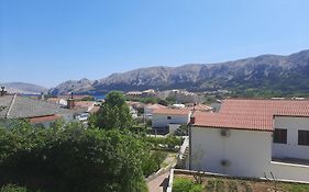 Apartments Nana - Baska